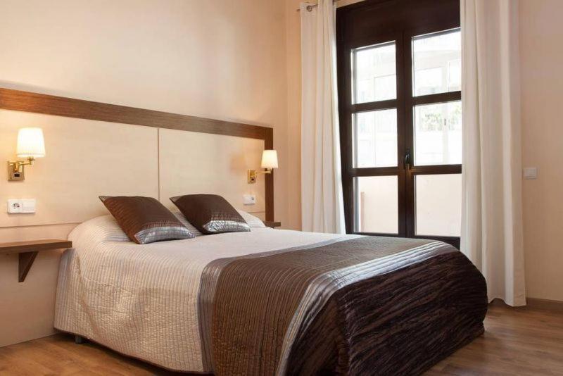 El Born - Spacious 2 Bedrooms Barcelona Ngoại thất bức ảnh