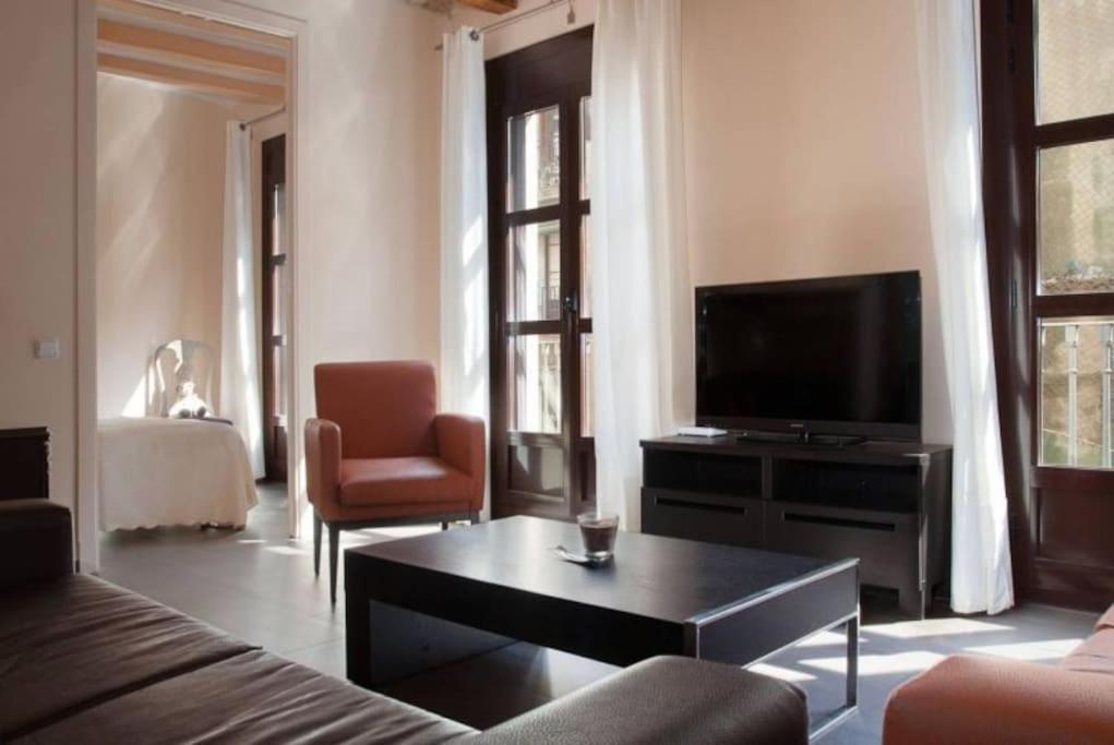 El Born - Spacious 2 Bedrooms Barcelona Ngoại thất bức ảnh
